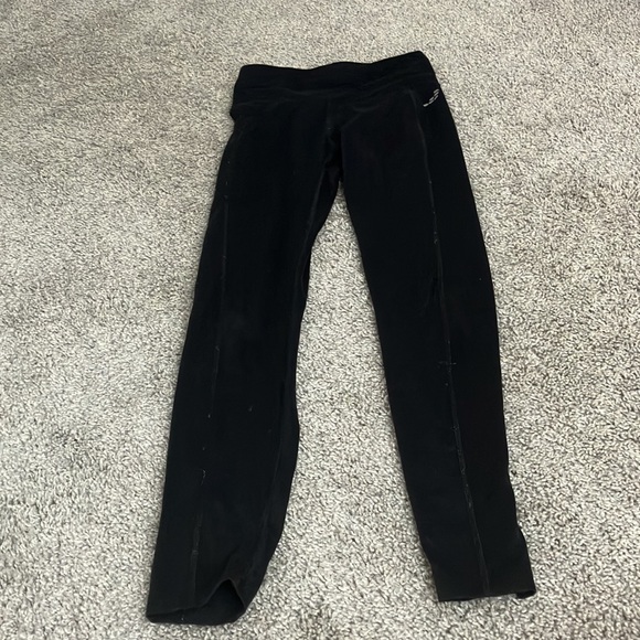 Bcg Tummy control leggings. Also has a pocket in the side that fits a phone. - Picture 3 of 3